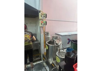 Nồi Điện Nấu Bún Bắp Bò 80L Và Nồi Trụng Rau Bún 20L 